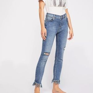 Free People Great Heights Frayed Skinny Jeans